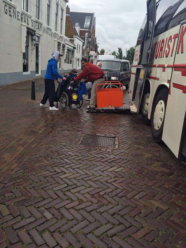 holland liftbus 1